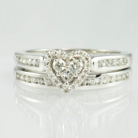 14 Kt White Gold Diamond Heart Ring Set